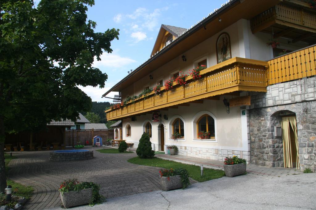 Guest House Kveder Skofja Loka Exterior photo